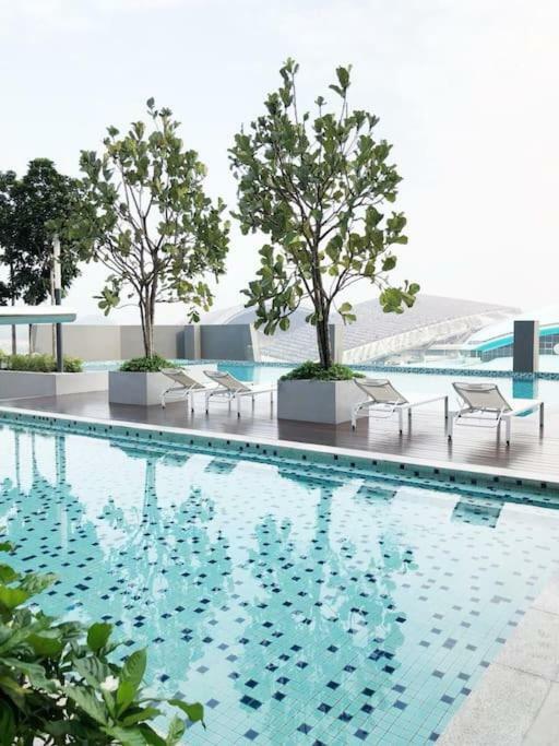 Adore Homestay@Emira Seksyen 13 Shah Alam, Msu, Stadium, Aeon Mall المظهر الخارجي الصورة